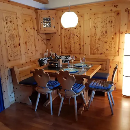 I Dr Rehwiesa B02 Apartman Arosa